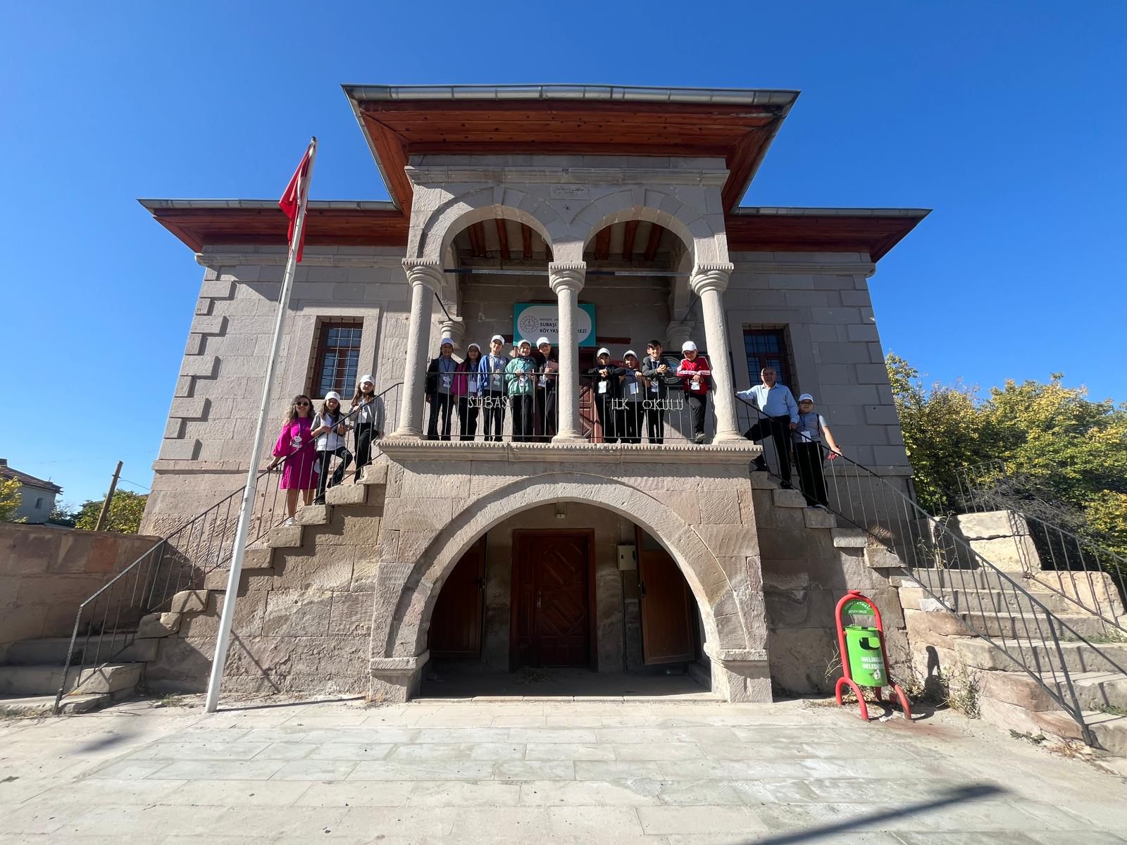 Ağırnaslı Öğrenciler Koramaz Vadisi'ni Keşfetti